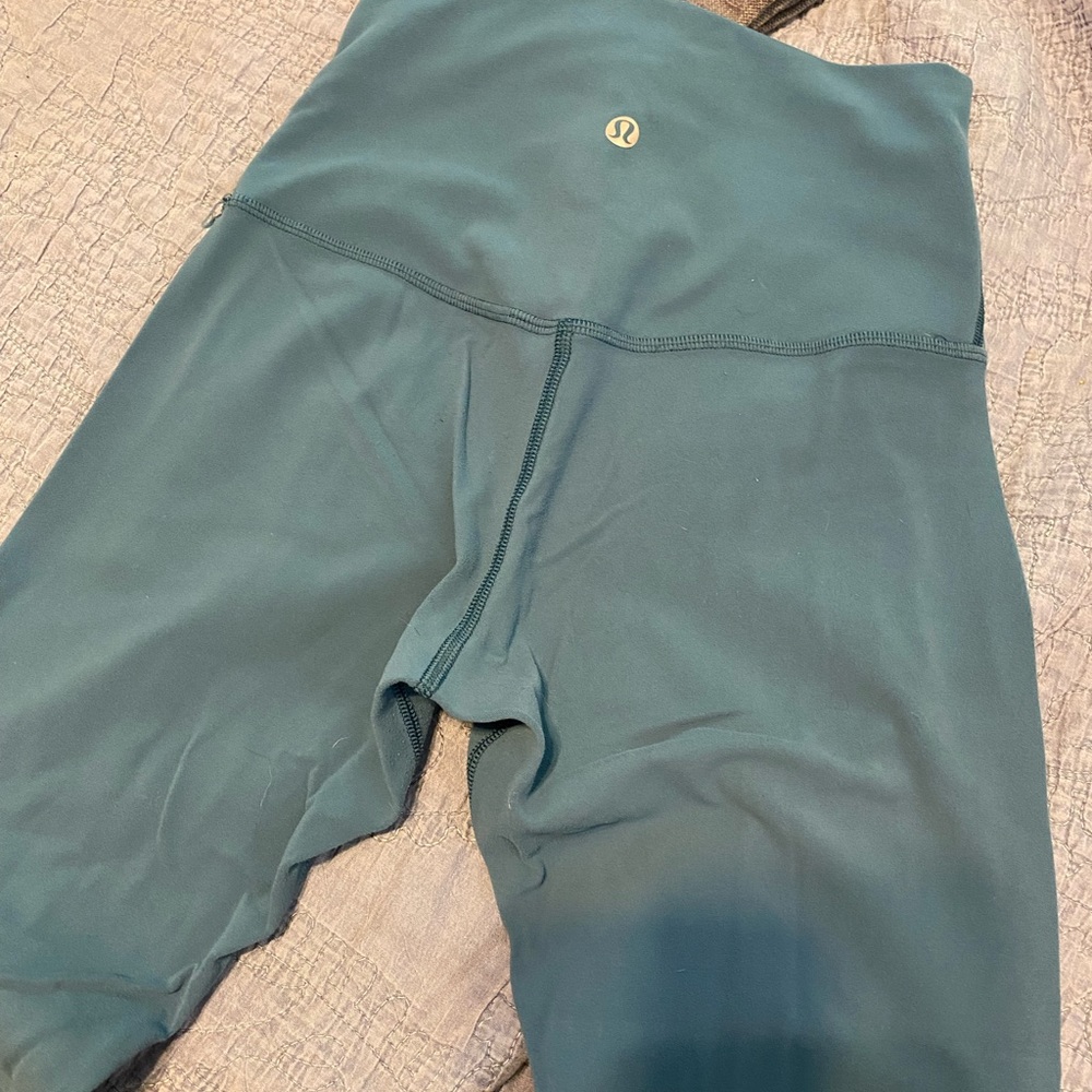 Lululemon align 25” size 4